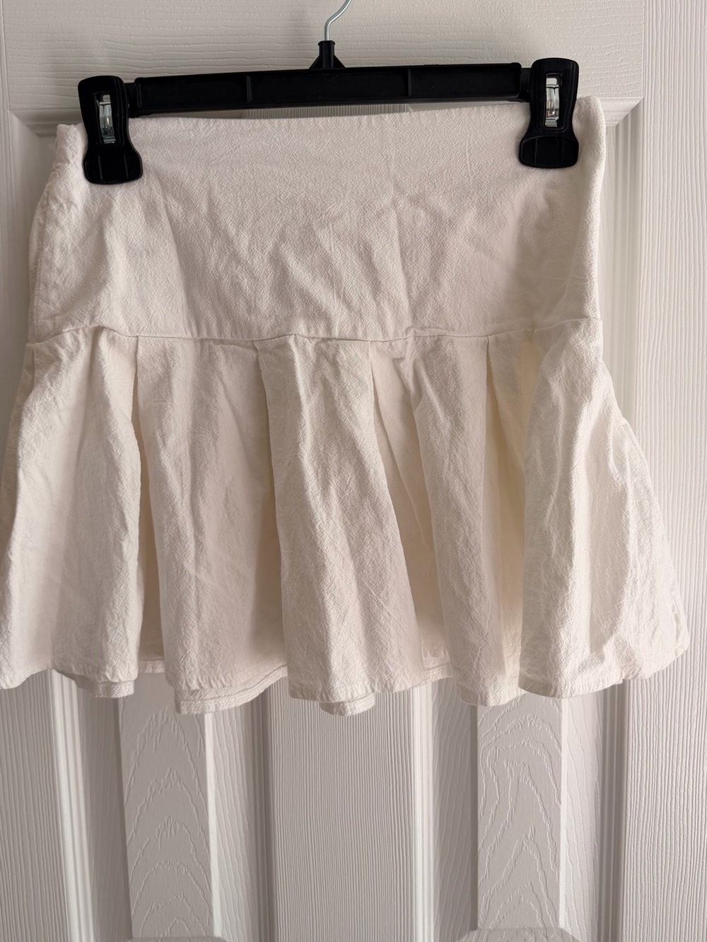 Women’s 100% Cotton Cream Pleated Mini Skirt